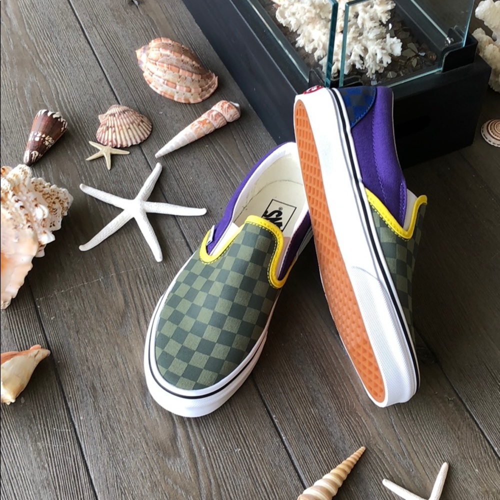 🔥🔥VANS- SILP ON’S🔥🔥 - Picture 2 of 7